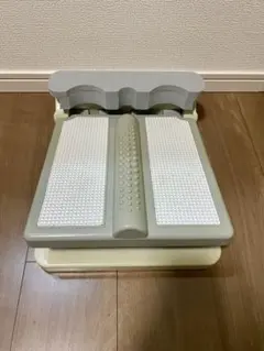 Item thumbnail for item fafbddc3-8378-48f4-8fd8-e5b2f9e869c3