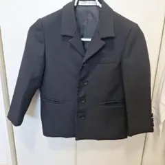 黒のフォーマルジャケットとショートパンツセット