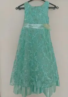 ミントグリーン刺繍ドレス140センチ