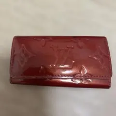 LOUIS VUITTON 4連キーケース ヴェル二赤