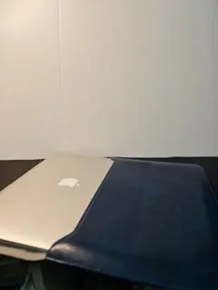 MacBook 13インチ用 スリーブケース PUレザー マ開閉 薄型 軽量