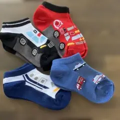 キッズ　靴下　4足セット　15〜20センチ　くるま　男の子