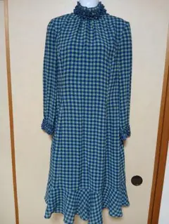 ★Pierre Cardin✨フリル付きハイネックドット柄ワンピースお値下げ❗