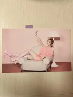 TWICE Formula of Love: O+T=<3 サナ