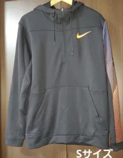NIKE DRI-FIT プルオーバー フーディ　パーカー
