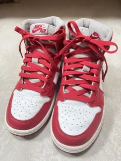 値下げ人気のNikeAirJordan 1 赤白 ハイカット シューズ24cm