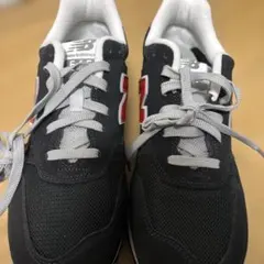 New Balance ランニングシューズ ブラック/レッド