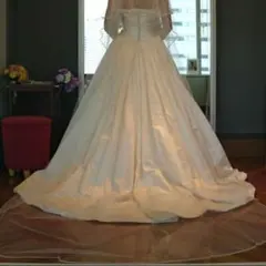 新品同様タカミブライダルラインビーズベールロング（アイボリー）ウェディングベール