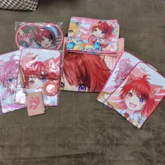 ラブライブ! Aqours 桜内梨子 まとめ売り+缶バッジ - メルカリ