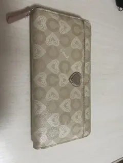COACH ウェイバリー ハート アコーディオンジップ ロングウォレット