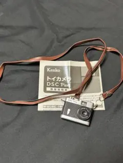 レトロ風 トイカメラ コンパクトカメラのサムネイル
