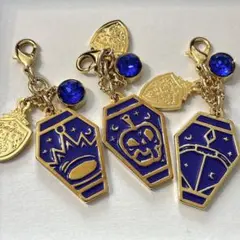 ツイステ サマンサコラボ ファスナーチャーム ポムフィオーレ寮