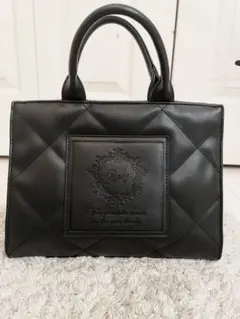 Rady ブラックキルティングハンドバッグ