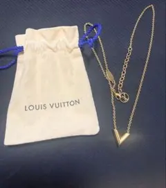 極美品　ルイヴィトン　エッセンシャルVのサムネイル