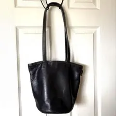 agnes b バケツ型レザーショルダーバッグ