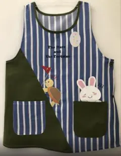 男保育士おすすめ ストライプ柄ウサギとカメのエプロン保育士 介護士 幼稚園看護師