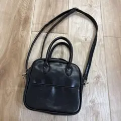黒　ブラック　スクエア　ショルダーバッグ　ハンドバッグ　2way