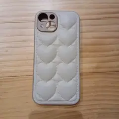 iPhone15用ケース ハート柄 キルティング調 ベージュ