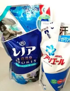 まとめ売り アリエール 720ｇ、 レノア本格消臭 1320ml 詰替用2袋のサムネイル