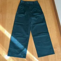 GU ダークグリーン ワイドパンツ サイズM コットン混紡