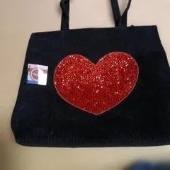 ニューヨークの エリサ　ブルームブランド。