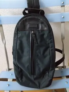 COACH ネイビー ボディバッグ