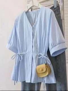 新品　フレンチVネック　シャツ　ブラウス