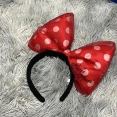 ディズニー カチューシャ ドッド 赤 リボン