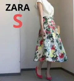 ♥【Instagram掲載】ZARA 花柄プリントフレアスカート