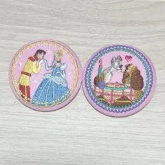ディズニー　刺繍　缶バッジ　新品