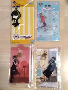 SPY×FAMILY　ヨル　ポーチ×2　アクリルスタンド 　ラバーストラップ