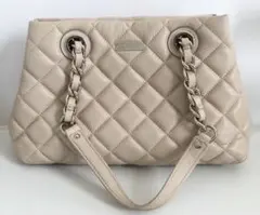 Kate spade ケイトスペード キルティングバック チェーン ベージュ