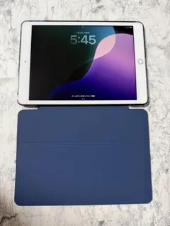 最終価格　Apple iPad 第8世代 32GB 本体 ゴールド　カバー付き