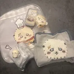 新品未使用ちいかわラッコさんセットハンドタオル　ポーチ　ピルケース　マスコット