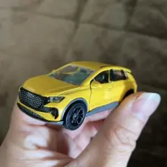 マジョレット Audi Q4 e-tron ミニカー