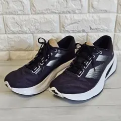 ニューバランス Fuelcell　REBEL 　28.0cm
