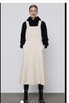 ZARA コーデュロイ ピナフォアスカート