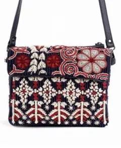 ☆新品 ジャマンピュエッシュ ショルダーバッグ 装飾 ストーン ビーズ ☆ ☆新品 ジャマンピュエッシュ ショルダーバッグ 装飾 ストーン