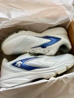 DESCENTE　デサント　スニーカー　ネイビー　24cm