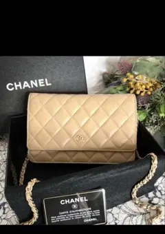 CHANEL シャネル【美品】チェーンウォレット ラムスキン ショルダーバッグのサムネイル