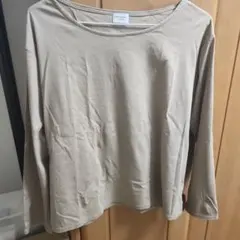 URBAN RESEARCH DOORS ベージュ長袖Tシャツのサムネイル