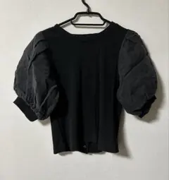 ナイスクラップ 黒 パフスリーブ 半袖トップス