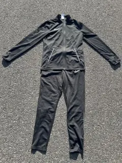 Item thumbnail for item 2a944abe-7ab5-4479-9b78-37b3754360ba