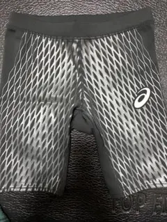 アシックスランニングハーフタイツ（Ｌ）