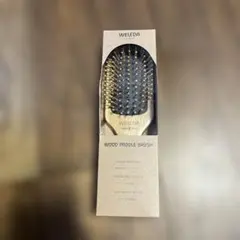 WELEDA WOOD PADDLE BRUSHのサムネイル