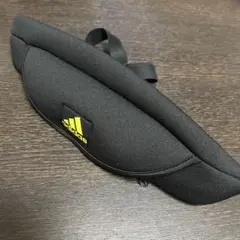 adidas アディダス ランニングポーチ ウエストポーチ ボディバッグ黒