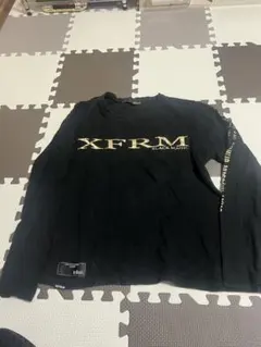 XFRM ブラック 長袖カットソー