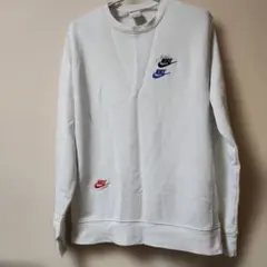 【正規品】NIKE ナイキ エッセンシャル+ フレンチテリー クルーネックのサムネイル