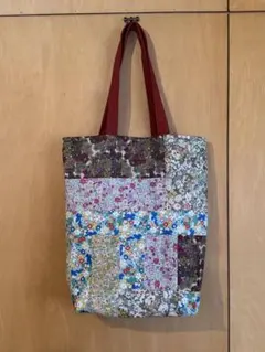 Item thumbnail for item 99043fee-9942-4c1e-92c7-0eff4f9ba417