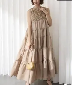 NEWホイップフリルティアードノースリワンピベージュfrane同型